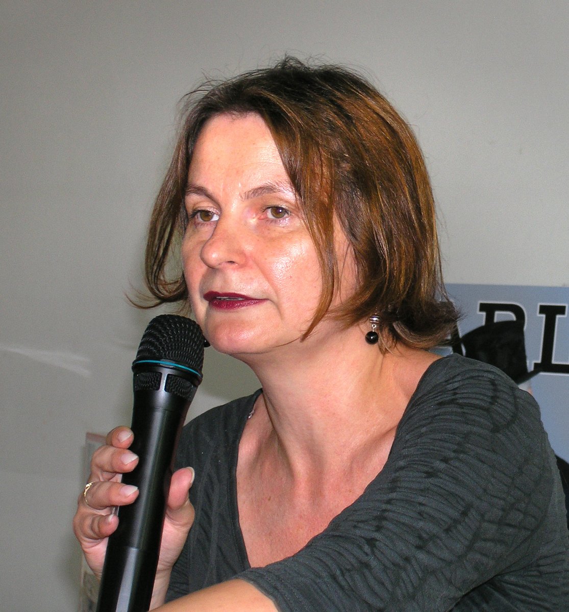 Klempíř's speech in Frankfurt interrupted by whistling and shouts about StB